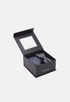 Prix Abordable Pier One SET - Cravate cravates et accessoires de costume floral homme -Promos Pier One Boutique fafaddbd0afd4f7fad7e0173672eee8e