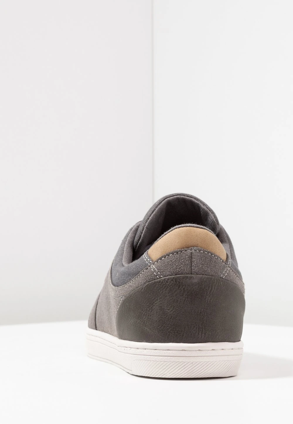 Prix Sympa Pier One Baskets basses sneakers rond homme 6 Prix Sympa Pier One Baskets basses sneakers rond homme â Image 4