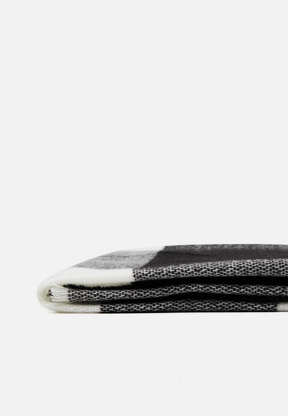 Pier One UNISEX - Foulard Prix Équitable foulards et écharpes carreaux 6 Pier One UNISEX - Foulard Prix Équitable foulards et écharpes carreaux – Image 4