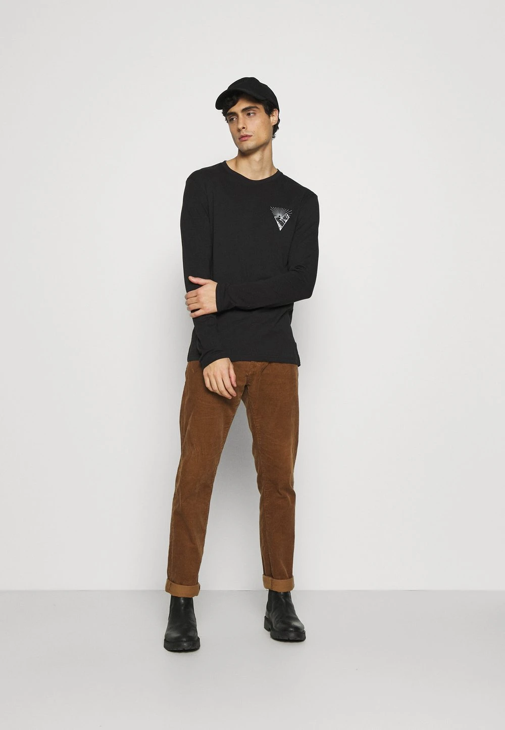 Pier One Bas Prix T-shirt à manches longues t-shirts col rond homme 4 Pier One Bas Prix T-shirt à manches longues t-shirts col rond homme – Image 2