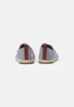 Pier One Meilleure qualité RENA ESPADRILLE UNISEX - Espadrilles chaussures basses rond -Promos Pier One Boutique fe23b761b30844ac92e7eccfef327beb