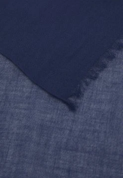 Pier One Foulard Qualité Fiable foulards et écharpes couleur unie unisex -Promos Pier One Boutique ff7bacc14e8c4f8ab35576582711a8dd